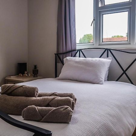 Cozy Double Room - Only Room London Exterior photo